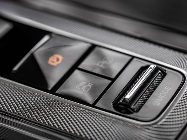 Hongqi H6 с пробегом 2025 года, цена 4 560 000 рублей, 8 км, лифтбек, Автокод Объявления