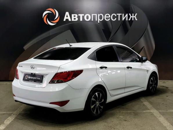 Hyundai Solaris I Рестайлинг с пробегом 2016 года, цена 982 000 рублей, 100142 км, седан, Автокод Объявления