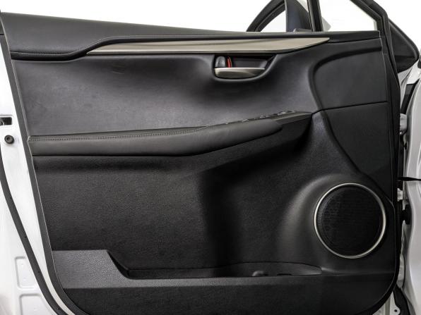 Lexus NX I Рестайлинг с пробегом 2019 года, цена 2 855 000 рублей, 130050 км, внедорожник, Автокод Объявления