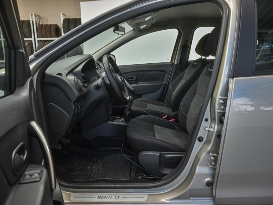 Renault Logan II Рестайлинг Челябинск  - изображение 14