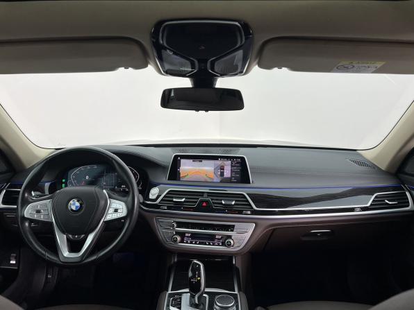 BMW 7 серии VI (G11/G12) Рестайлинг с пробегом 2020 года, цена 5 790 000 рублей, 99832 км, седан, Автокод Объявления