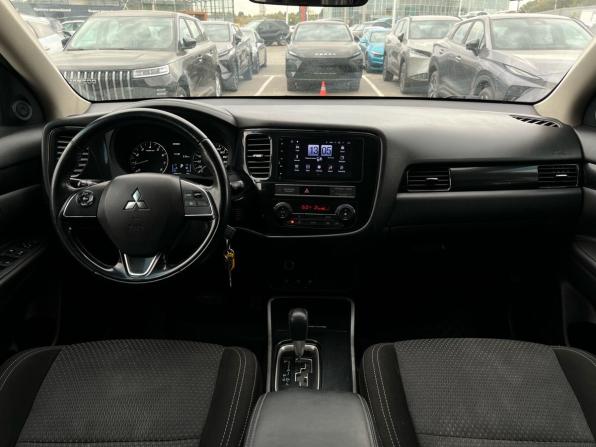 Mitsubishi Outlander III Рестайлинг 3 с пробегом 2019 года, цена 1 637 000 рублей, 308009 км, внедорожник, Автокод Объявления