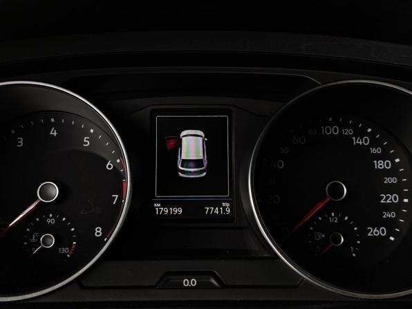 Volkswagen Tiguan II с пробегом 2018 года, цена 1 955 000 рублей, 180000 км, внедорожник, Автокод Объявления