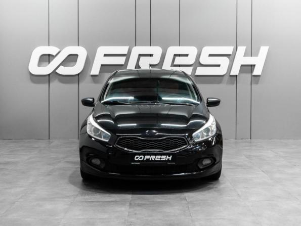 Kia Ceed II с пробегом 2013 года, цена 850 000 рублей, 286657 км, хэтчбек, Автокод Объявления