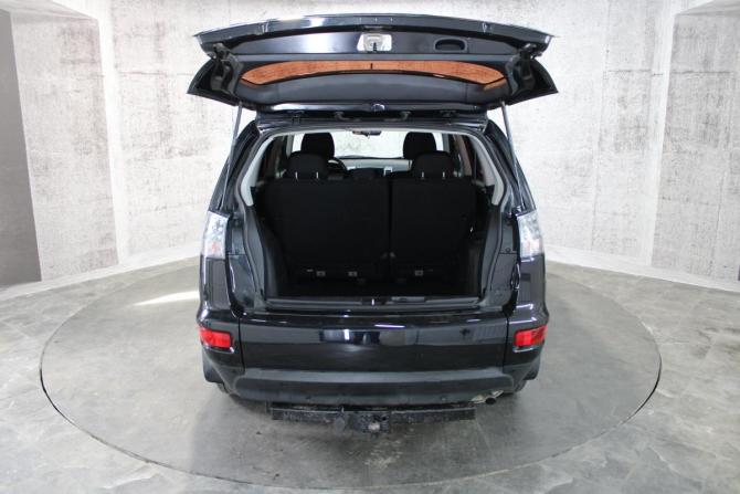 Mitsubishi Outlander II Рестайлинг с пробегом 2011 года, цена 981 000 рублей, 185428 км, внедорожник, Автокод Объявления