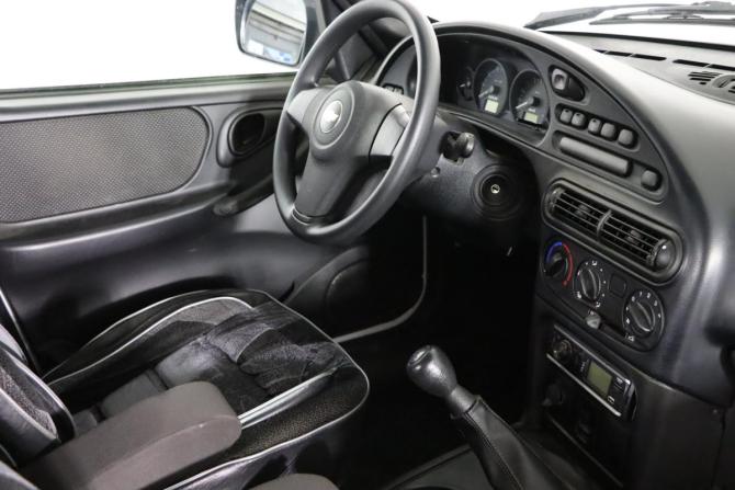Chevrolet Niva I Рестайлинг с пробегом 2017 года, цена 789 990 рублей, 80436 км, внедорожник, Автокод Объявления