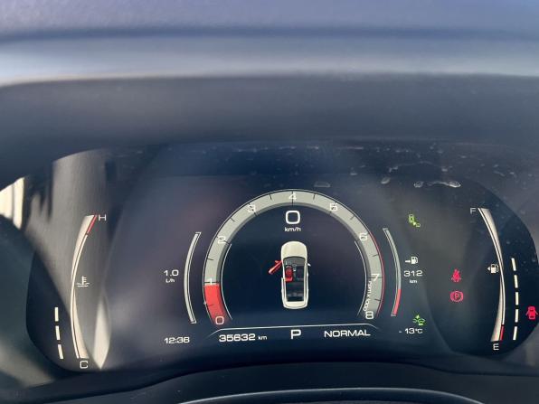 Haval Jolion I с пробегом 2023 года, цена 2 030 000 рублей, 35600 км, внедорожник, Автокод Объявления
