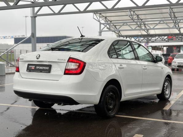 Skoda Rapid I Рестайлинг с пробегом 2019 года, цена 1 350 000 рублей, 92000 км, лифтбек, Автокод Объявления