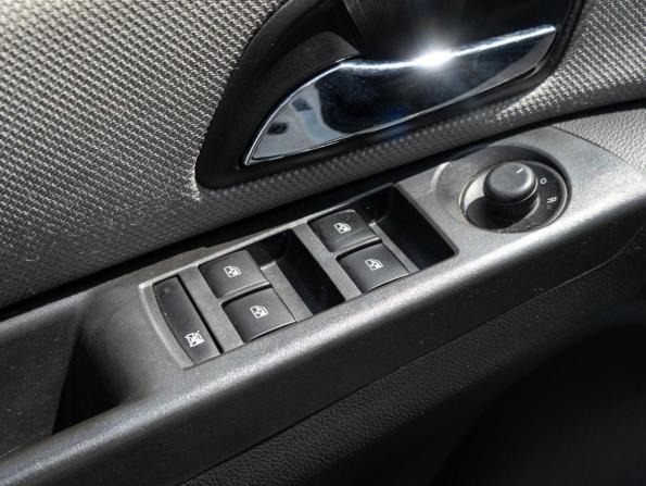 Chevrolet Cruze I Рестайлинг с пробегом 2013 года, цена 790 000 рублей, 133415 км, седан, Автокод Объявления