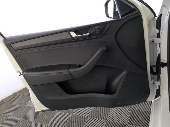 Skoda Rapid II с пробегом 2020 года, цена 1 250 000 рублей, 137709 км, лифтбек, Автокод Объявления