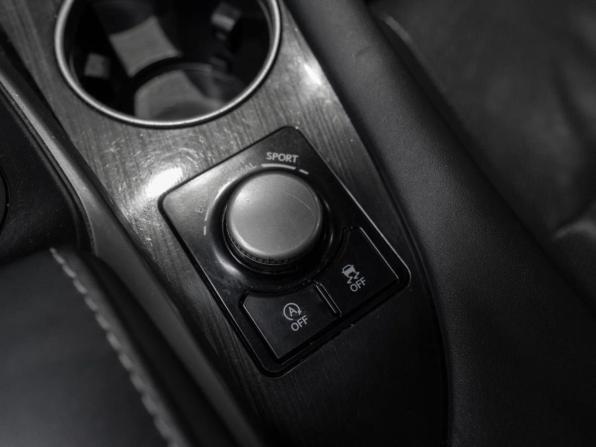 Lexus RX IV с пробегом 2018 года, цена 3 800 000 рублей, 140044 км, внедорожник, Автокод Объявления
