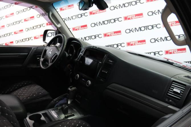 Mitsubishi Pajero IV Рестайлинг 1 с пробегом 2012 года, цена 1 895 170 рублей, 255147 км, внедорожник, Автокод Объявления