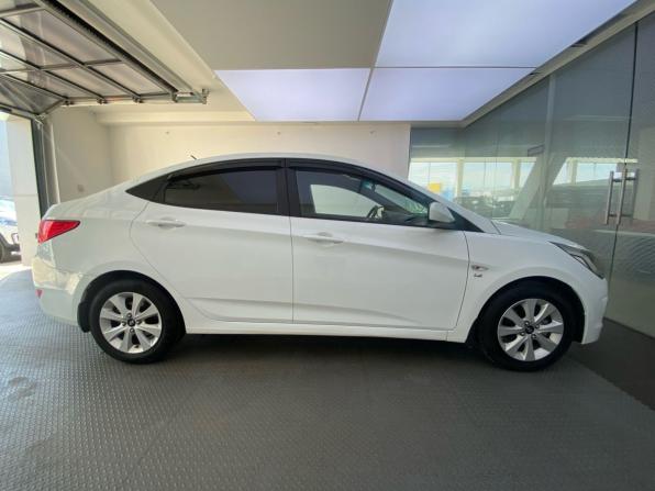 Hyundai Solaris I Рестайлинг с пробегом 2016 года, цена 1 180 000 рублей, 114780 км, седан, Автокод Объявления