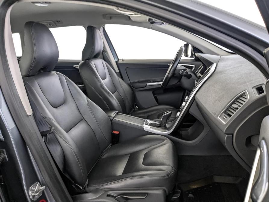 Volvo XC60 I Рестайлинг Москва  - изображение 24