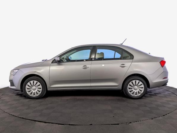 Skoda Rapid II с пробегом 2021 года, цена 1 550 000 рублей, 46150 км, лифтбек, Автокод Объявления