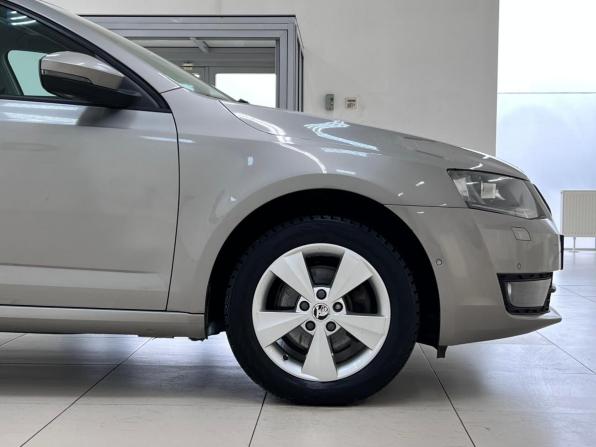 Skoda Octavia III (A7) с пробегом 2017 года, цена 1 670 000 рублей, 152224 км, лифтбек, Автокод Объявления