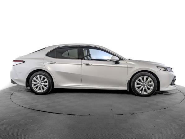 Toyota Camry VIII (XV70) с пробегом 2021 года, цена 3 150 000 рублей, 61157 км, седан, Автокод Объявления