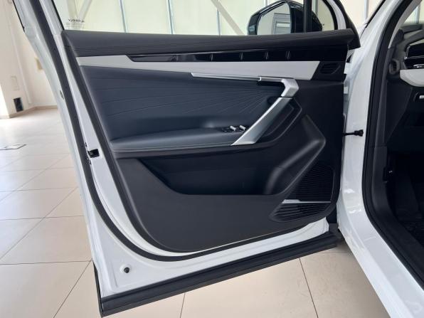 Geely Atlas II с пробегом 2024 года, цена 3 040 000 рублей, 30174 км, внедорожник, Автокод Объявления