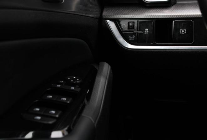 Kia Sportage IV Рестайлинг с пробегом 2022 года, цена 3 780 000 рублей, 58969 км, внедорожник, Автокод Объявления