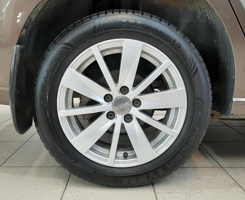 Volkswagen Polo V Рестайлинг Москва  - изображение 13