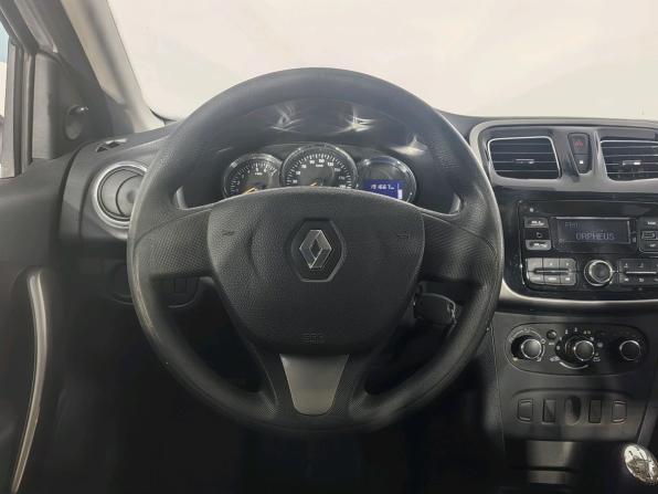 Renault Logan II с пробегом 2016 года, цена 459 000 рублей, 192000 км, седан, Автокод Объявления
