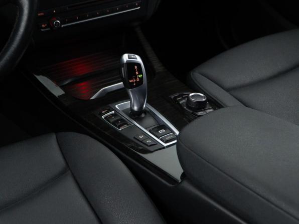 BMW X3 II (F25) Рестайлинг с пробегом 2016 года, цена 2 361 444 рубля, 136347 км, внедорожник, Автокод Объявления