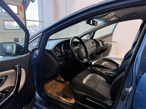 Kia Ceed II с пробегом 2013 года, цена 997 000 рублей, 164427 км, хэтчбек, Автокод Объявления