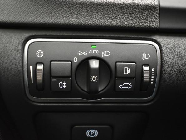 Volvo S60 II Рестайлинг с пробегом 2015 года, цена 1 727 000 рублей, 158095 км, седан, Автокод Объявления