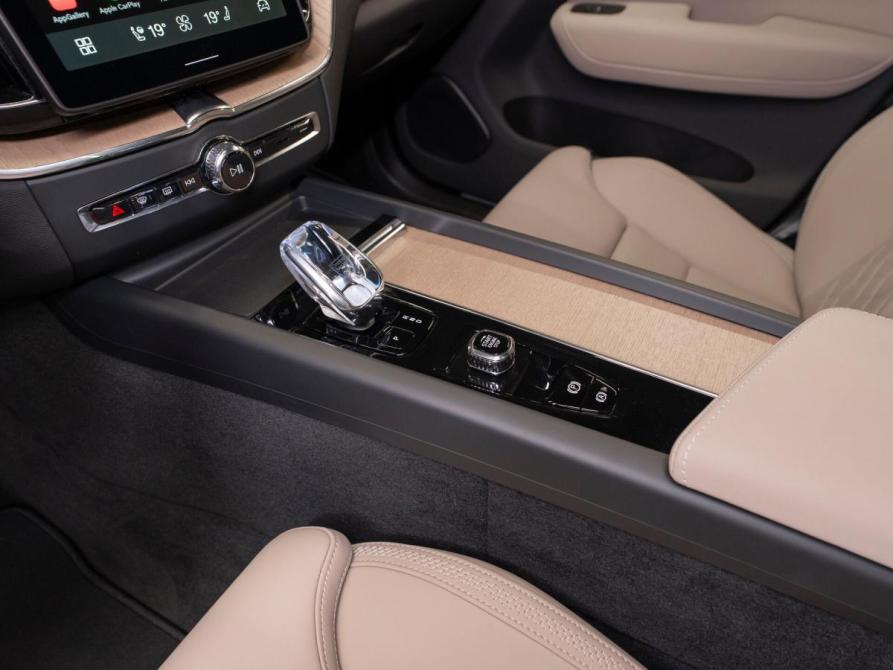 Volvo XC60 II Рестайлинг 2 Москва  - изображение 21