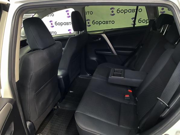 Toyota RAV4 IV (XA40) Рестайлинг с пробегом 2015 года, цена 2 218 000 рублей, 98732 км, внедорожник, Автокод Объявления