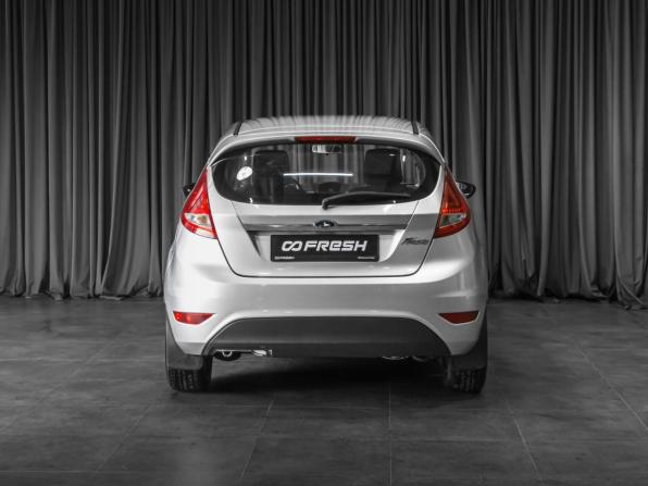Ford Fiesta Mk6 с пробегом 2008 года, цена 519 000 рублей, 199858 км, хэтчбек, Автокод Объявления
