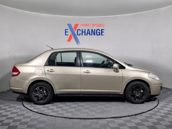 Nissan Tiida I Рестайлинг с пробегом 2010 года, цена 599 000 рублей, 209144 км, седан, Автокод Объявления