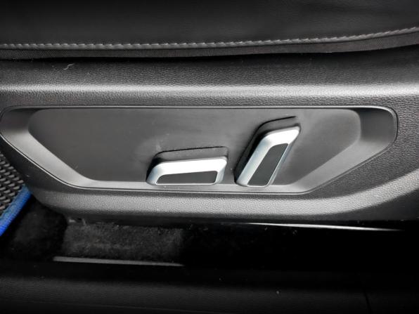 Haval Jolion I Рестайлинг с пробегом 2024 года, цена 2 140 000 рублей, 49285 км, внедорожник, Автокод Объявления