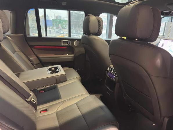 Новый Li Auto (Lixiang) L6 2025 года, цена 8 990 000 рублей, внедорожник, Автокод Объявления