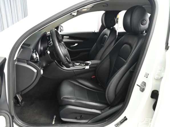 Mercedes-Benz C-Класс IV (W205) Рестайлинг с пробегом 2018 года, цена 2 798 000 рублей, 41398 км, седан, Автокод Объявления