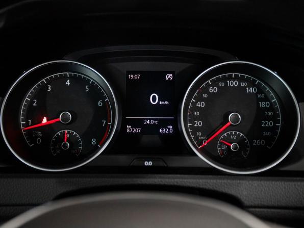 Volkswagen Golf VII с пробегом 2014 года, цена 1 335 000 рублей, 87207 км, универсал, Автокод Объявления