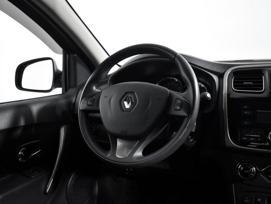 Renault Sandero II Санкт-Петербург  - изображение 15