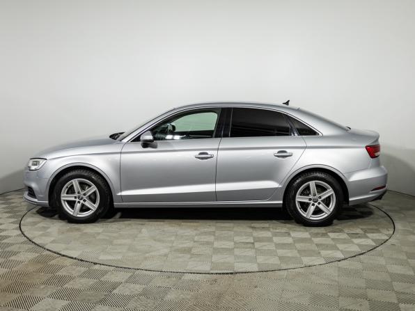 Audi A3 III (8V) Рестайлинг с пробегом 2019 года, цена 2 099 700 рублей, 96137 км, седан, Автокод Объявления
