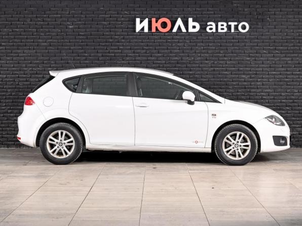 SEAT Leon II Рестайлинг с пробегом 2012 года, цена 830 000 рублей, 152491 км, хэтчбек, Автокод Объявления