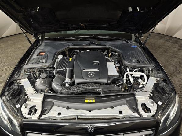 Mercedes-Benz E-Класс V (W213 S213 C238) с пробегом 2018 года, цена 2 055 000 рублей, 211105 км, седан, Автокод Объявления