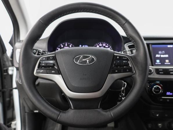 Hyundai Solaris II с пробегом 2019 года, цена 1 399 000 рублей, 142414 км, седан, Автокод Объявления