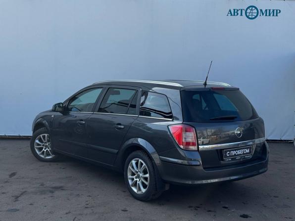 Opel Astra H Рестайлинг с пробегом 2011 года, цена 657 000 рублей, 154157 км, универсал, Автокод Объявления