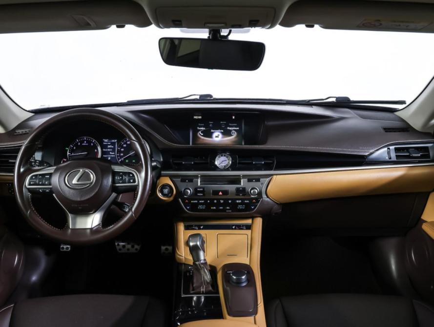 Lexus ES VI Рестайлинг Москва  - изображение 17