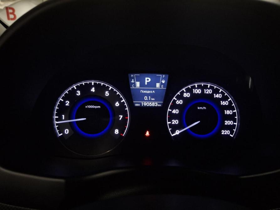 Hyundai Solaris I Казань  - изображение 16