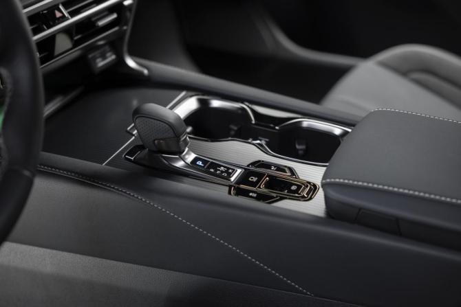 Новый Lexus RX V 2025 года, цена 14 500 000 рублей, внедорожник, Автокод Объявления