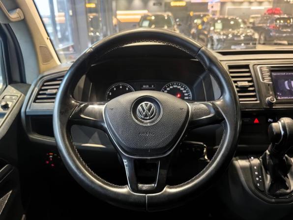 Volkswagen Caravelle T6 с пробегом 2016 года, цена 2 299 000 рублей, 133743 км, минивэн, Автокод Объявления