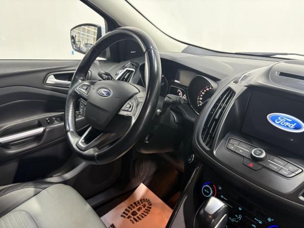 Ford Kuga II Рестайлинг с пробегом 2017 года, цена 1 495 000 рублей, 137563 км, внедорожник, Автокод Объявления
