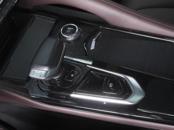 Geely Monjaro I с пробегом 2023 года, цена 3 199 000 рублей, 35608 км, внедорожник, Автокод Объявления