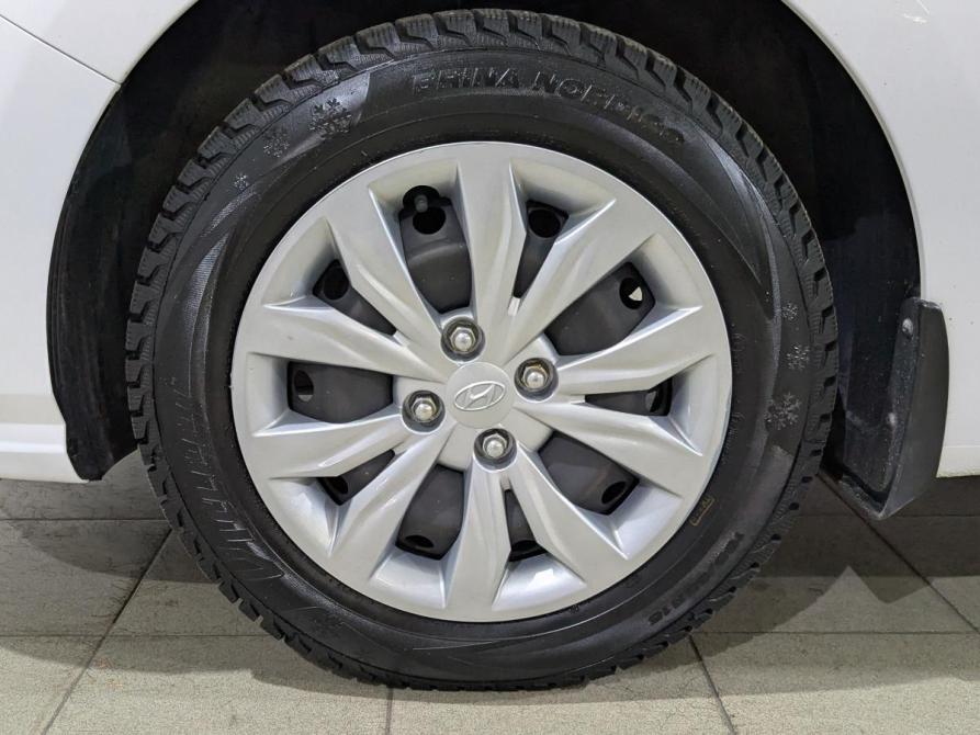 Hyundai Solaris II Рестайлинг Химки  - изображение 12