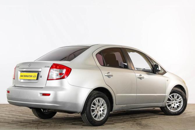 Suzuki SX4 I (Classic) Рестайлинг с пробегом 2010 года, цена 779 000 рублей, 229000 км, седан, Автокод Объявления